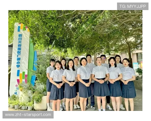 成都教师招聘现场跑步入场，网友点赞拼搏精神，成都教师招聘培训班